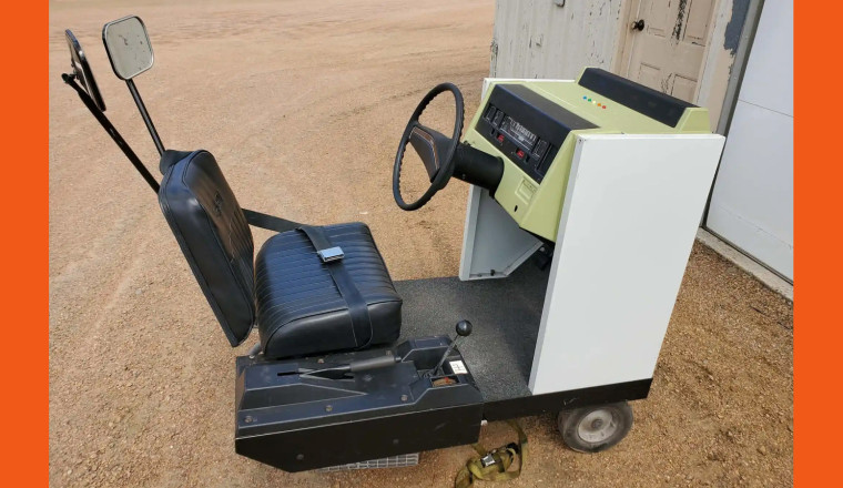 Learn To Drive Like It's The 1970s With This Aetna Drivotrainer Simulator