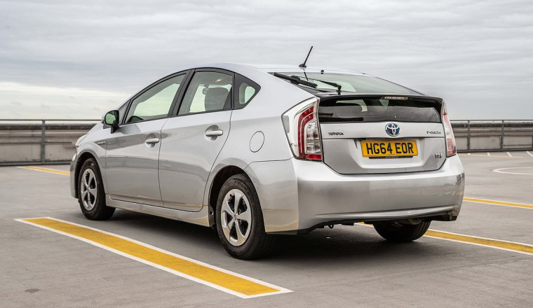 100,000 on the clock: One in seven vehicles on the road have passed the 'century' mileage as drivers keep their cars for longer, study reveals