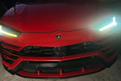 A $5,000 Lamborghini Headlight Repair Made the Other One Look Terrible