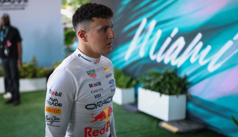 Red Bull 'sorry' as Hadjar starts last in Miami
