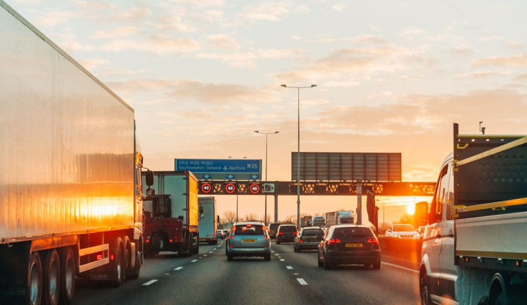 UK motorists could be slapped with £1,000 fine - how to avoid it