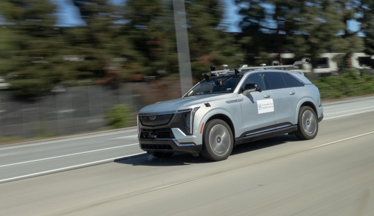 Almost 90% Of GM's Next-Gen Super Cruise Code Is AI-Generated
