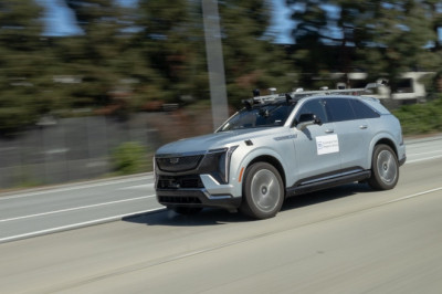 Almost 90% Of GM's Next-Gen Super Cruise Code Is AI-Generated