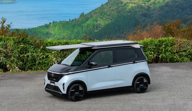 Nissan's new solar tech adds 11 miles of free range every day