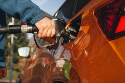 Drivers can reduce fuel consumption by 20% by removing 1 item from the car