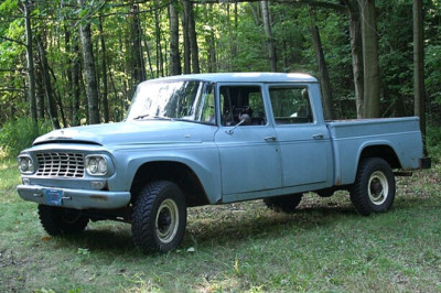 The First-Ever Crew Cab Truck Wasn't Made By Ford Or Chevy