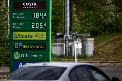 UK petrol and diesel drivers risk £100 fine and 3 points while hunting for cheap fuel