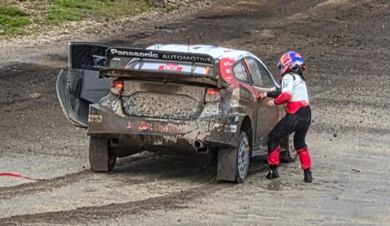 Puncture costs Ogier Portugal lead on penultimate stage