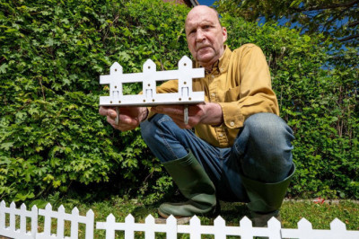 He Got Tired of Relaying His Lawn. So He Built a Fence That Slowly Deflates Your Tyres.