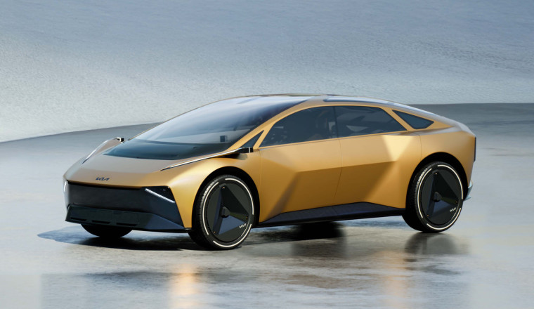 Kia will build wild Stinger successor - but is waiting for costs to drop