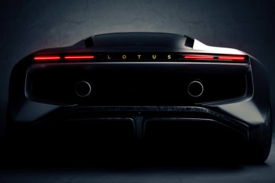 1,000-HP Lotus V8 Hybrid Supercar Is Coming In 2028, Who Wants To Bet It'll Be Named Esprit?