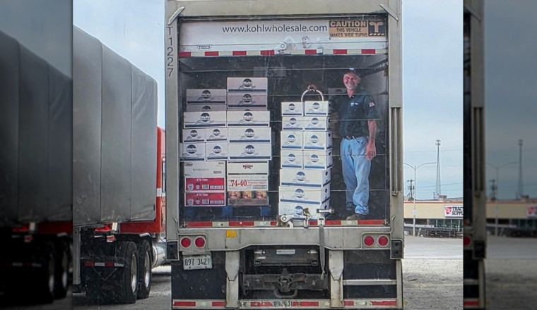Drivers Call Cops After Being Fooled By A Sticker On The Back Of A Semi-Truck Trailer