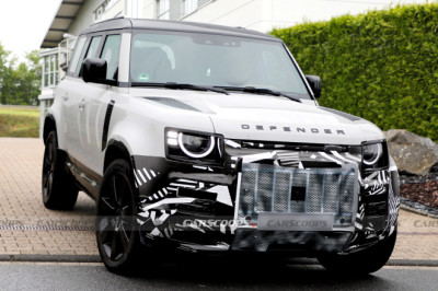 Land Rover Defender Facelift Will Usher In New Four-Seat Version