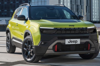 2027 Jeep Avenger Gets New Gas Engine, Keeps The Manual Gearbox