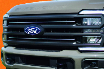 Pickup Buyers Were Told Smaller Engines Were The Future, Ford’s Super Duty Said Make That 7.3 Liters Standard