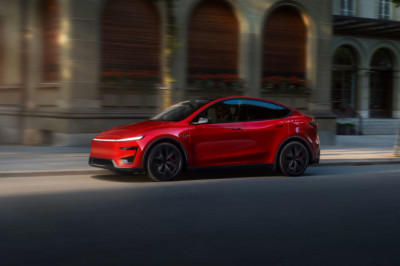 Used EV market gathers pace as Tesla Model Y profits soar