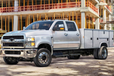 Chevrolet's Biggest Silverados Are Being Discontinued