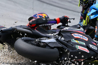 Martin apologises for shoving Aprilia MotoGP team manager