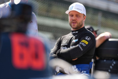 Rosenqvist tops 233 mph as rain looms on quals