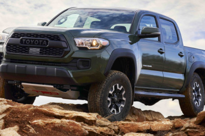 Toyota Tacoma Vs Chevy Colorado: Which 2021 Midsized Pickup Depreciated Faster?