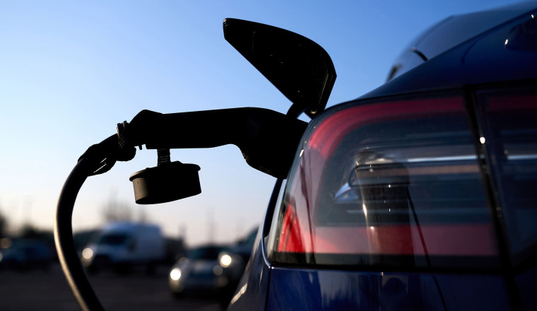 Low emission cars move the fastest from forecourts in May