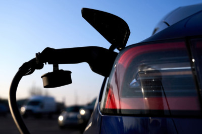 Low emission cars move the fastest from forecourts in May