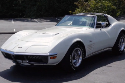 Why These 454 Big Block Corvettes Are Worth Ridiculous Money