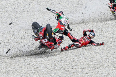 Zarco must wait for ligament surgery after horrific MotoGP crash