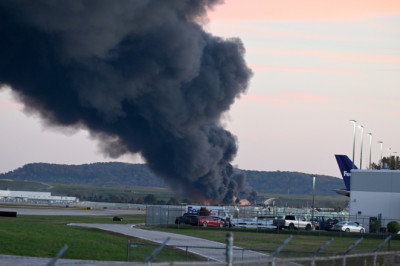 Boeing Reportedly Ignored Cracked Part Reports Before The Disastrous UPS Crash That Killed 15