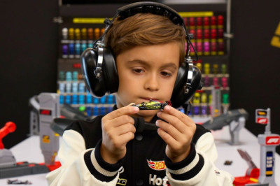 Hot Wheels launches competition to find 'tiniest team principal'