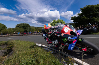 Isle of Man TT 2026: How to watch, schedule, dates, entry list, lap records