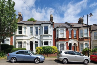 Legal rights explained when a neighbour keeps using your parking space