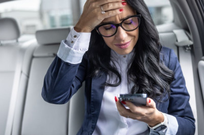 DVLA issues urgent alert to drivers getting emails and text messages
