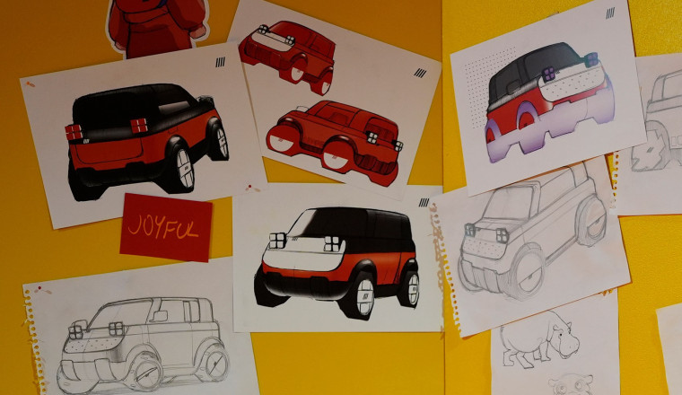 Fiat's bringing back the baby Panda as a teeny-weeny city EV