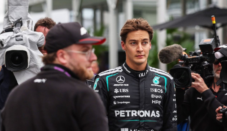 George Russell retires from lead in Canadian GP