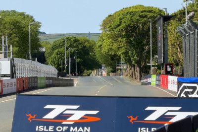 First day of Isle of Man TT 2026 cut short by red flag