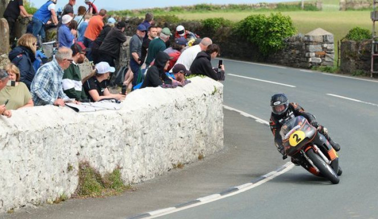 Rider dies racing on Isle of Man before TT begins