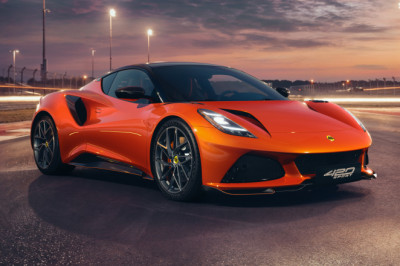 New Lotus Emira 420 Sport sheds weight, boosts agility for £106k