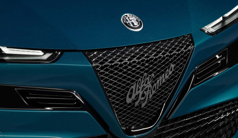 Alfa Romeo Is Making A New Hatchback With Gas Engines