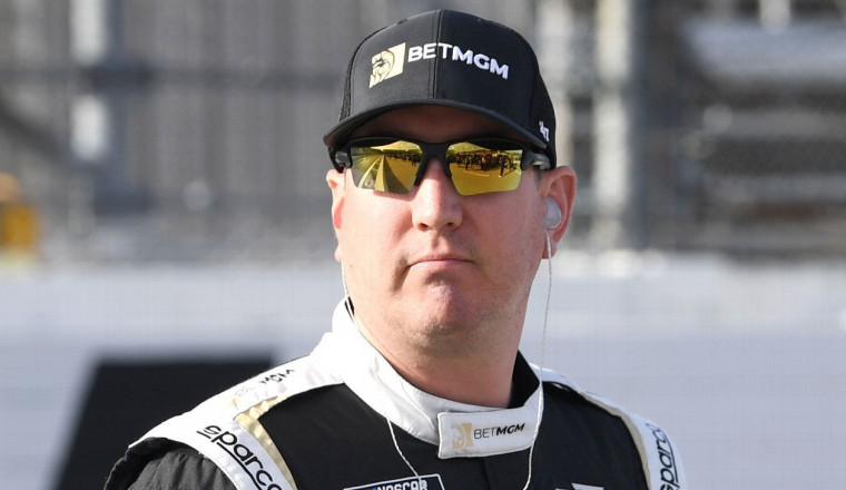 Busch battled pneumonia for 'days to weeks'