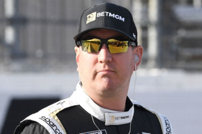 Busch battled pneumonia for 'days to weeks'