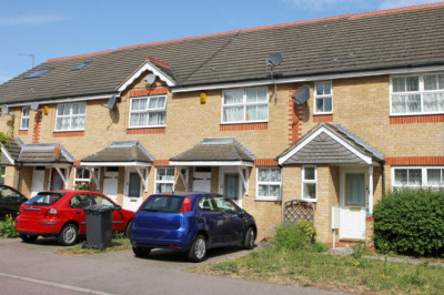 Homeowners with driveways could get £200 monthly payments MSE says