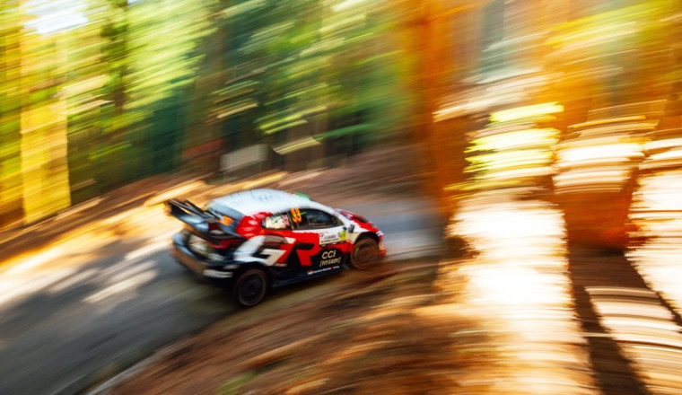 Ogier says Japan leader Evans now uncatchable