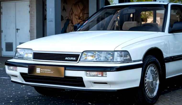 A Museum-Grade Legend V6 Turned Up In A Place Acura Never Sold One