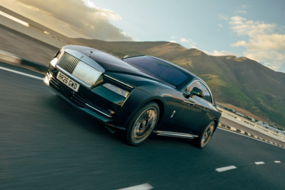 Electric Rolls-Royce Spectre Series II gains more power and longer range