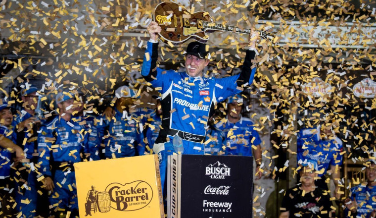 Hamlin wins at Nashville after pole-start penalty