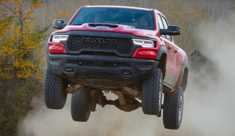 These 5 Inline-6 Engines Might Not Roar Like V8s, But They Make More Power