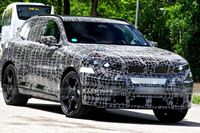 BMW’s New iX5 M Could Make The Gas X5 M Look Weak