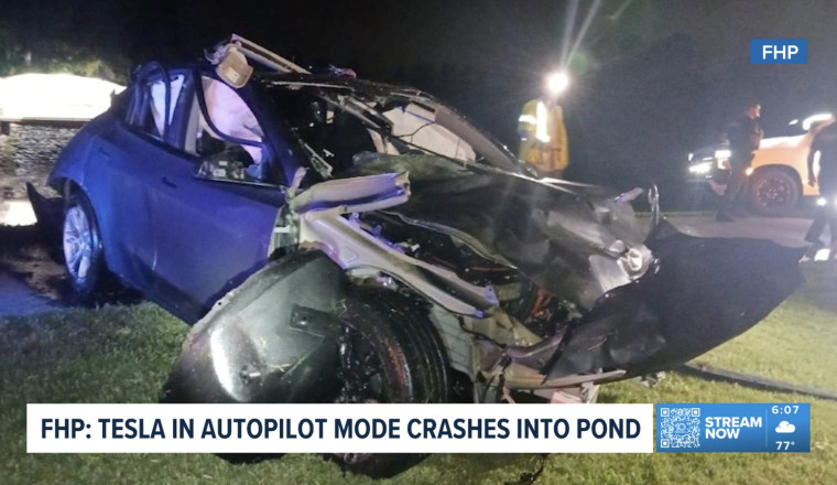 Driver Killed When Tesla Using 'Autopilot' Crashes Into Pond