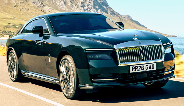 The New Rolls-Royce Spectre II Hides 8,108 Tiny Lights In Its Dashboard